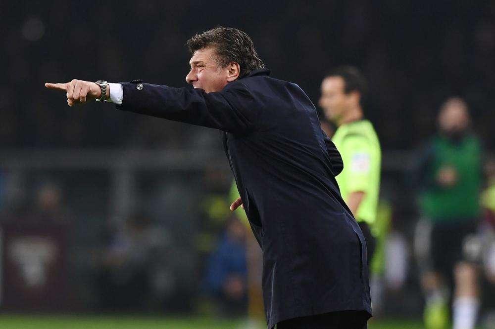 Mazzarri e la tentazione: con la Fiorentina difesa a quattro?