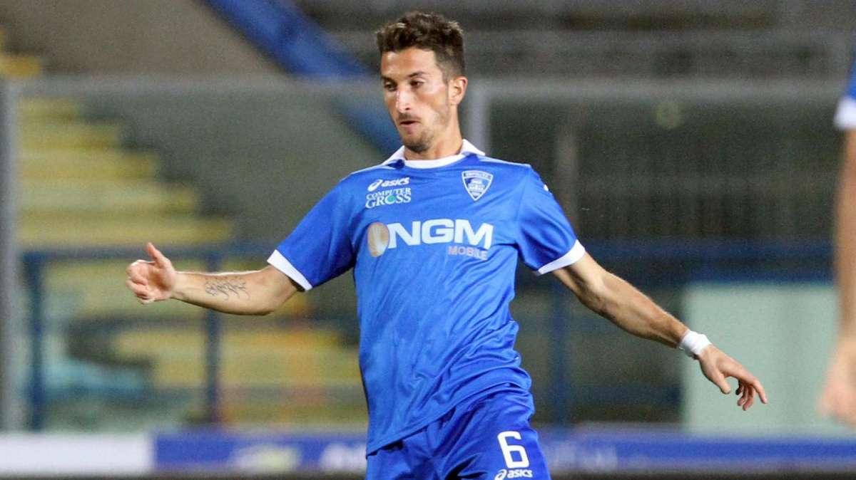 Tra Parma e Bologna il duello per l'obiettivo granata Valdifiori