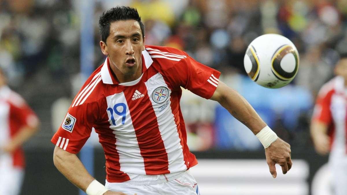 Anche la Lazio pensa a Lucas Barrios