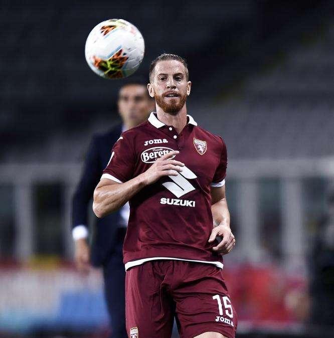 Ansaldi su Instagram: "Continuiamo a lottare a testa alta"