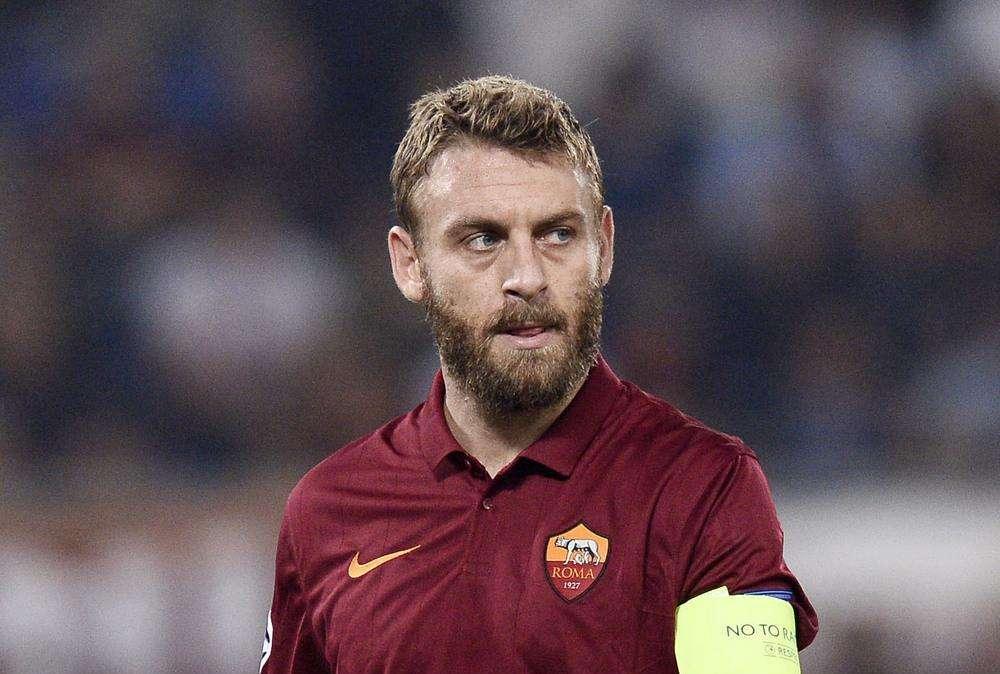 Roma, De Rossi: "Domenica partita molto importante" 