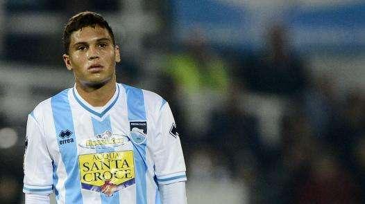Toro, occhi sull'ex-Pescara Quintero. Tre le rivali