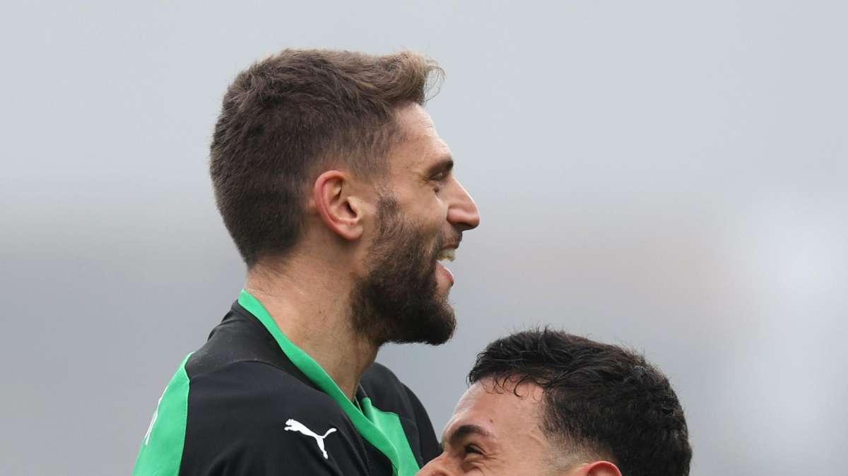 Sassuolo, Carnevali risponde ai viola: "Berardi non lo cediamo a gennaio"