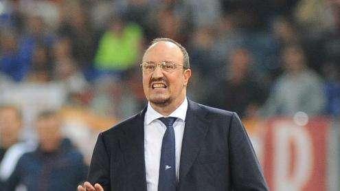 Napoli, Benitez dirigerà la seduta mattutina