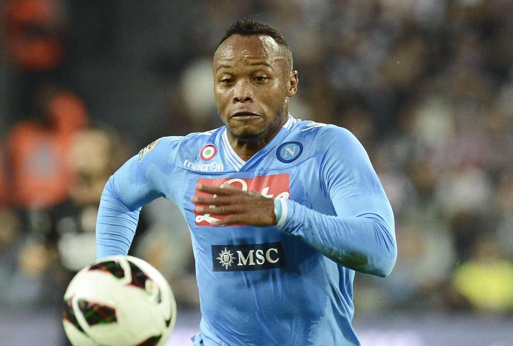 Napoli, difficile il recupero di Zuniga per domenica