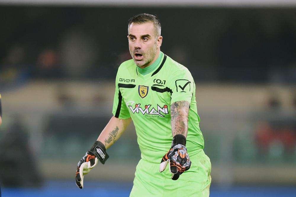 Toro, idea Sorrentino come vice Sirigu