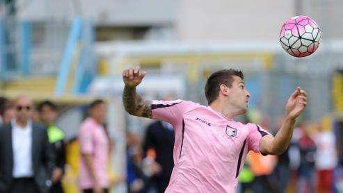 Palermo, Trajkovski: "Stiamo giocando un buon calcio. Per crescere bisogna rischiare"