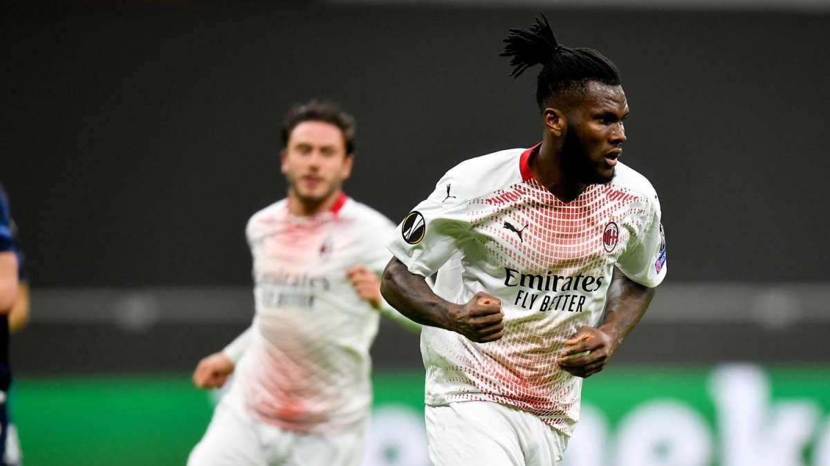 Primo tempo ricco di emozioni all'Olimpico, per ora decide Kessie