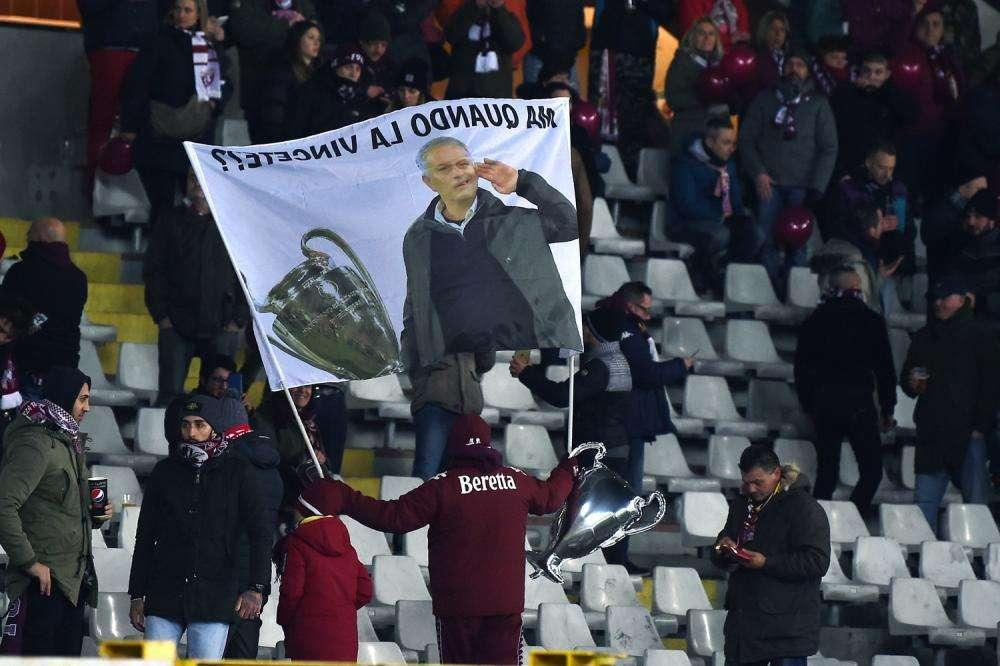 Inaugurata una Pietra d'Inciampo ad un ex giocatore granata antifascista