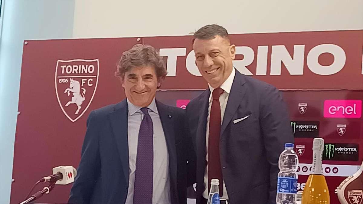D’Aversa si estranea da tutto ciò che succede nel mondo Toro e assolve al suo compito di portare i granata alla salvezza al più presto. L’escalation deve finire: ci vuole senso di responsabilità