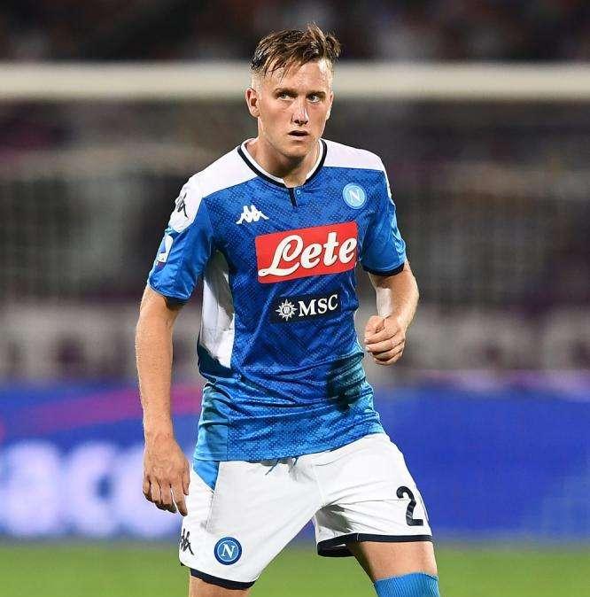 Napoli, la contromossa di Ancelotti: Zielisnki, doppio lavoro in mediana