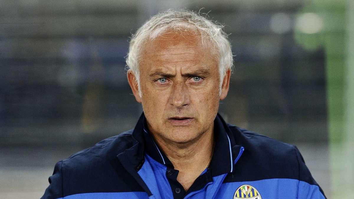 Verona, Mandorlini dedica speciale e qualche protesta sul rigore 