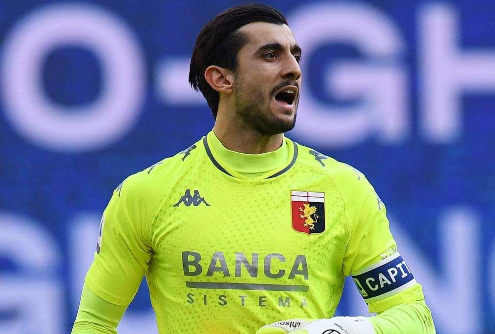 Perin il vice Szczesny, si allontana Sirigu 