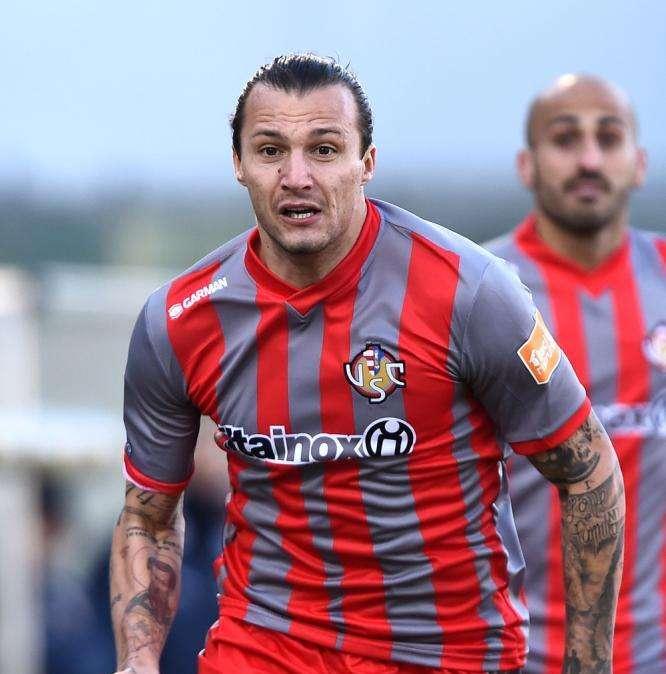 Ma chi è Mogos, il terzino destro accostato al Torino?