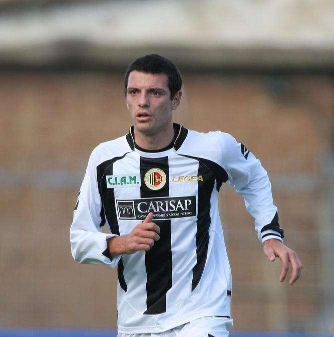 Il Livorno segue due pedine granata 