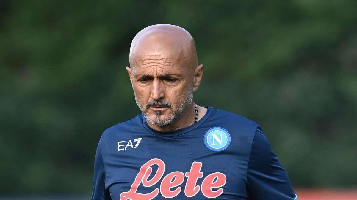 Serie A - Il Napoli travolge il Verona di Cioffi