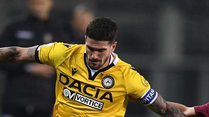 Gol come macigni: Vojvoda scalza Singo nella corsa alla salvezza