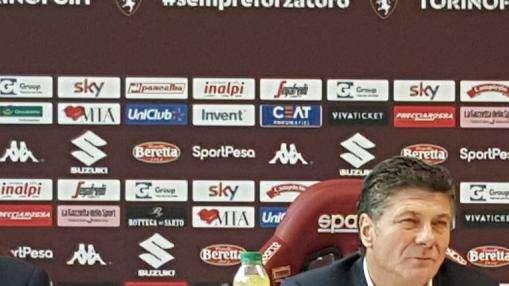 Mazzarri: “Domani dobbiamo fare tutto benissimo in modo da portare dalla nostra parte la partita”