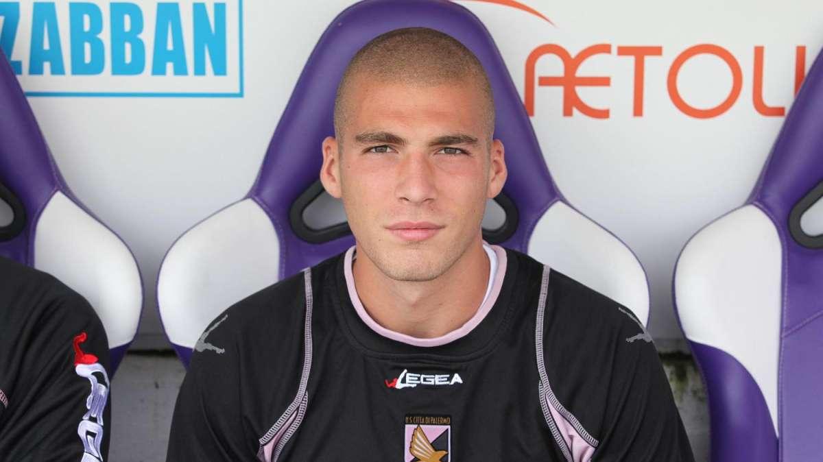 Kasami al Fulham, sfuma il Torino 