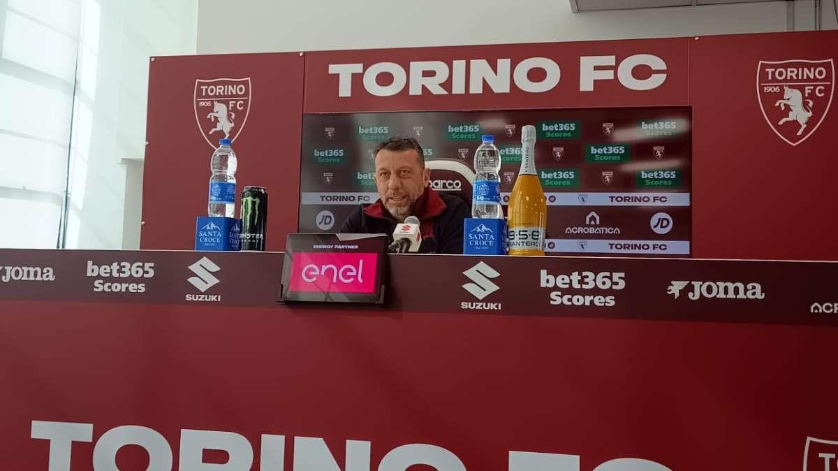 Torino, LIVE D’Aversa: "Primo obiettivo raggiunto. Nel 1° tempo eravamo contratti avevo caricato troppo la squadra, ma la gara era importante. Dedico la vittoria alla famiglia di Ismael"