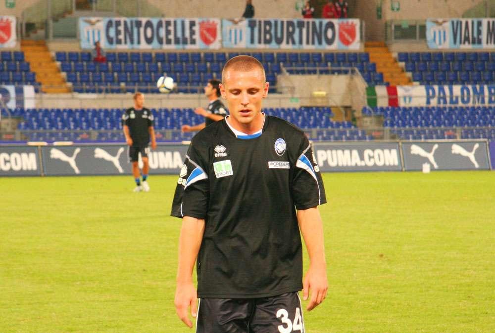 Lecce, Defendi: "Lunedì sarà una gara dura e intensa"  