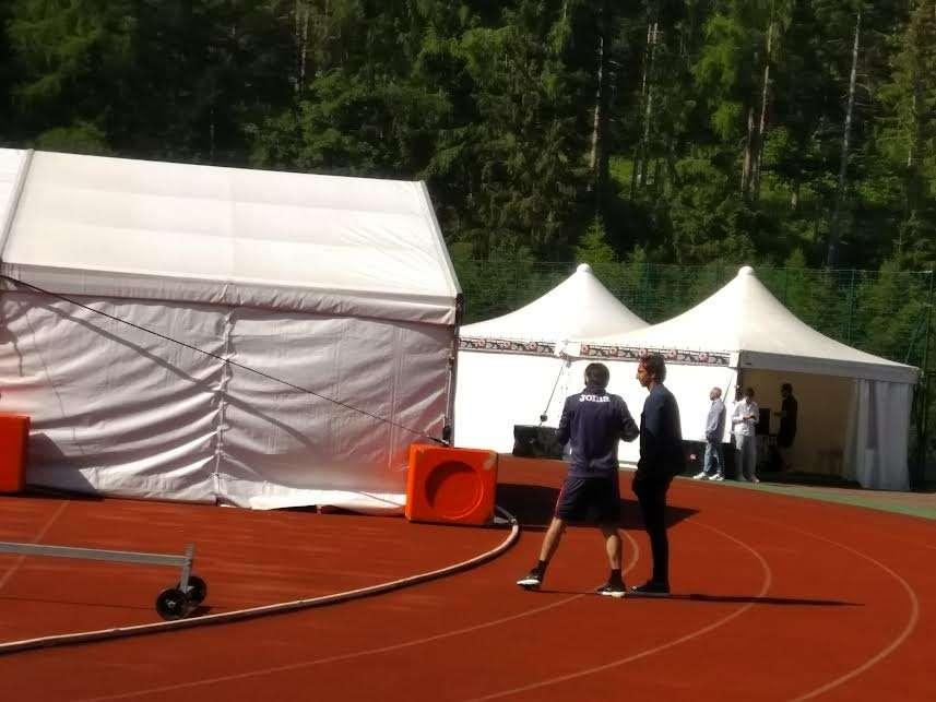 LIVE – Fitto colloquio fra Juric e Moretti prima dell'allenamento. Lukic è uscito dal campo, forse un problemino fisico