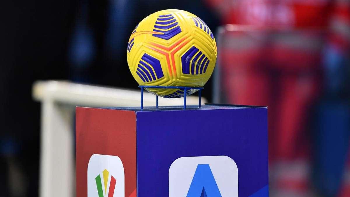 Serie A, a breve l'assemblea sul maxi-spezzatino: tanti i contrari