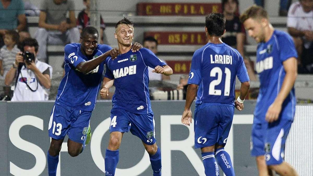 Sassuolo, duello al Livorno per Cristaldo