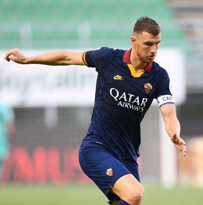 Il nuovo attaccante dell'Inter potrebbe arrivare dalla capitale e liberare Belotti 