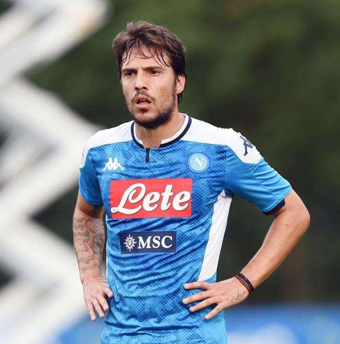Il Napoli prende Lozano dal PSV e libera Verdi per il Torino