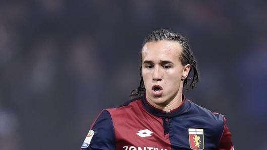 Il Benfica ci prova per Laxalt. Più debole la pista Lazio