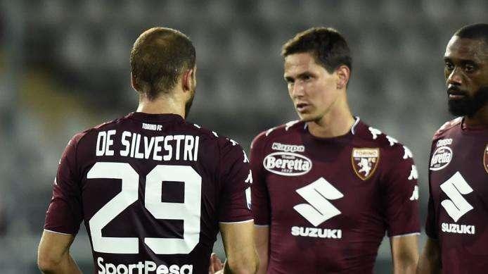 I nervi tesi al Torino non sono solo quelli di Sirigu e Izzo