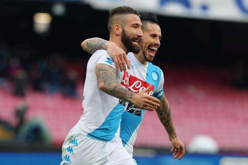 Il Torino ritenta per Tonelli, ma il Napoli propone un altro difensore 