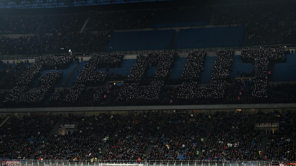 Sale la protesta dei tifosi, dopo quelli di Lazio e Torino, è la volta dei milanisti