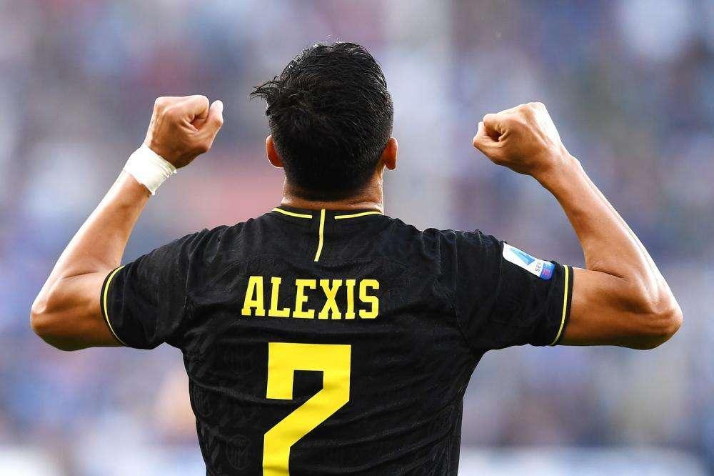 Inter, Sanchez può tornare dopo le festività natalizie 