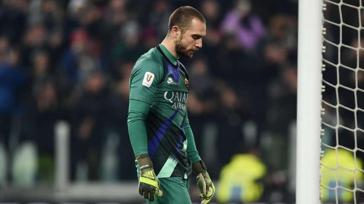 Roma: se Pau Lopez parte ci sono tre portieri nel mirino, Sirigu compreso