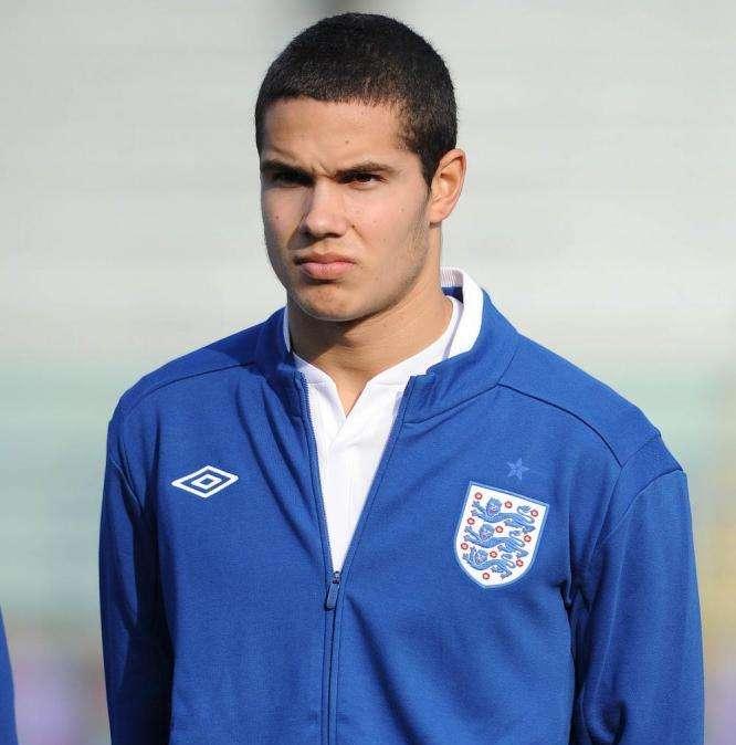 Roma, serve un mediano: Rodwell nel mirino?