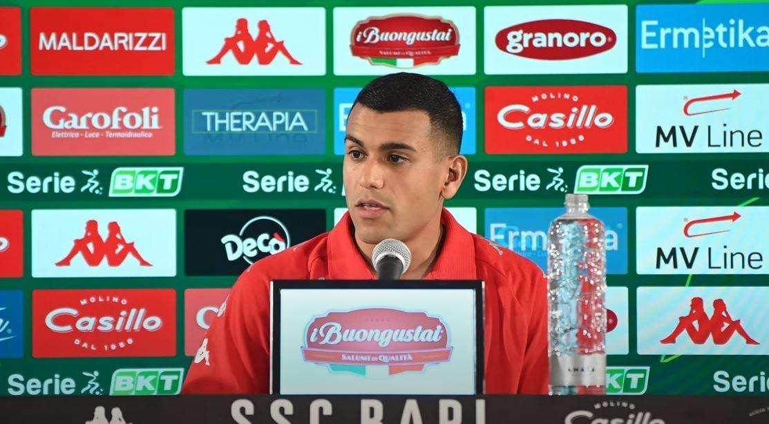 Cheddira si allontana dall'Italia 