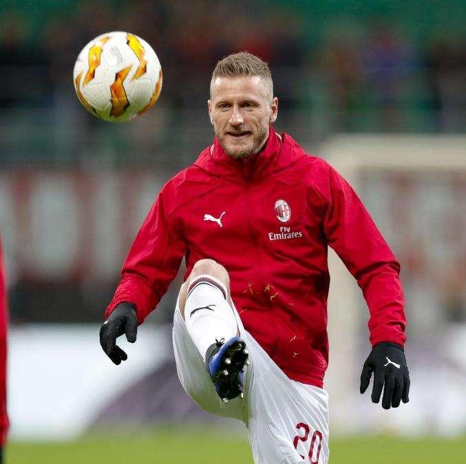 Milan-Toro, un solo ex tra tutti i giocatori in gara