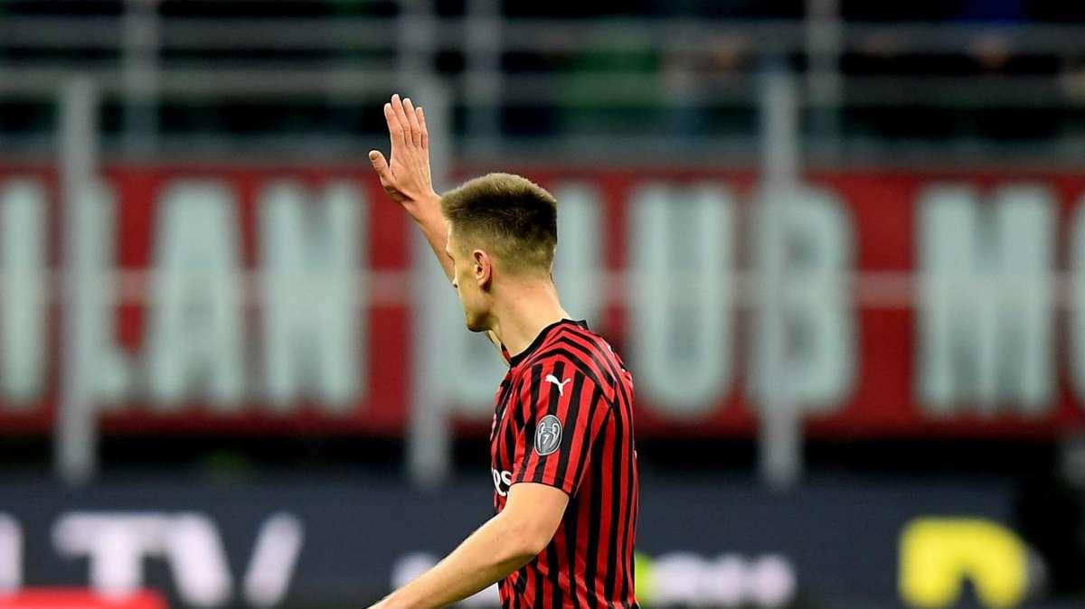 La Fiorentina non molla la pista Piatek 