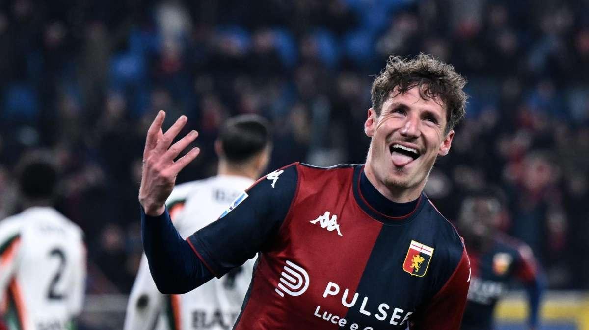 Genoa, Pinamonti in bilico 