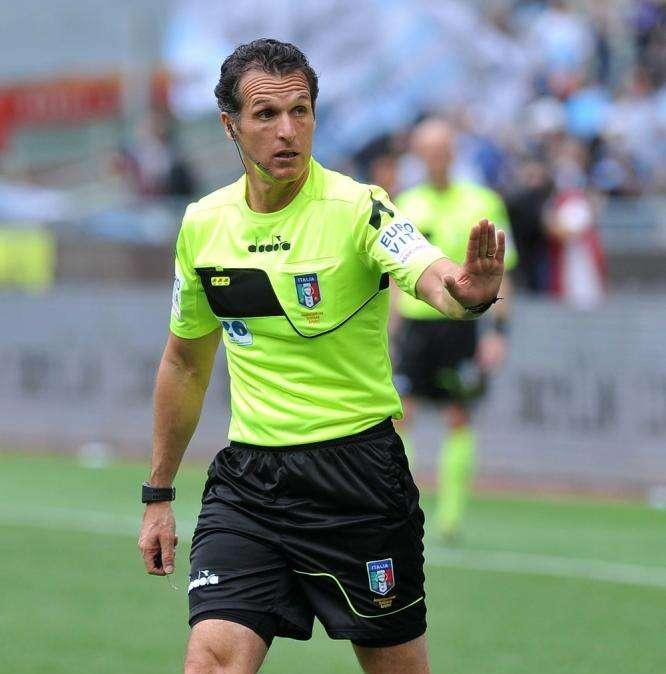 Tutti gli arbitri delle partite della 34esima giornata di serie A. Inter-Juve affidata a Banti