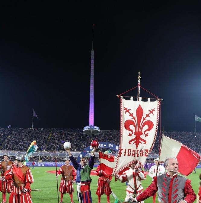Quando i bambini ci insegnano. Martino il viola consola il granata che piange in tv 