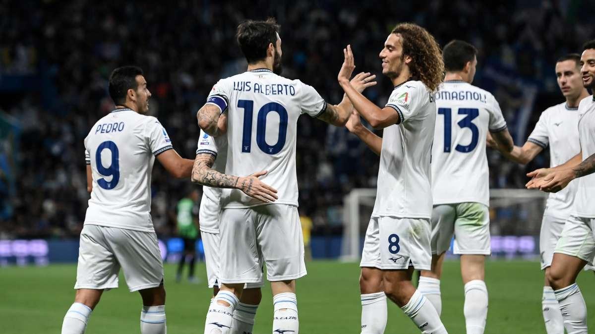 Serie A: Lazio avanti a Cagliari all'intervallo. Per ora decide un'autorete di Deiola