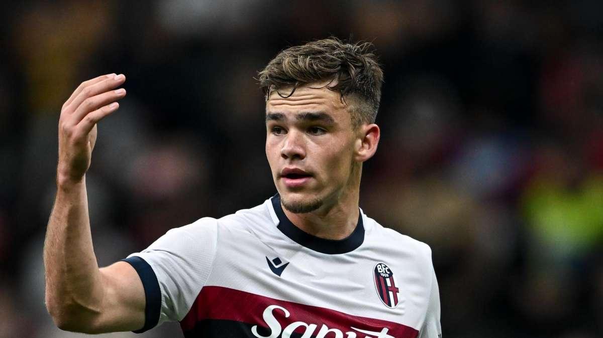 Le formazioni ufficiali di Lecce-Bologna: Italiano punta su Dallinga