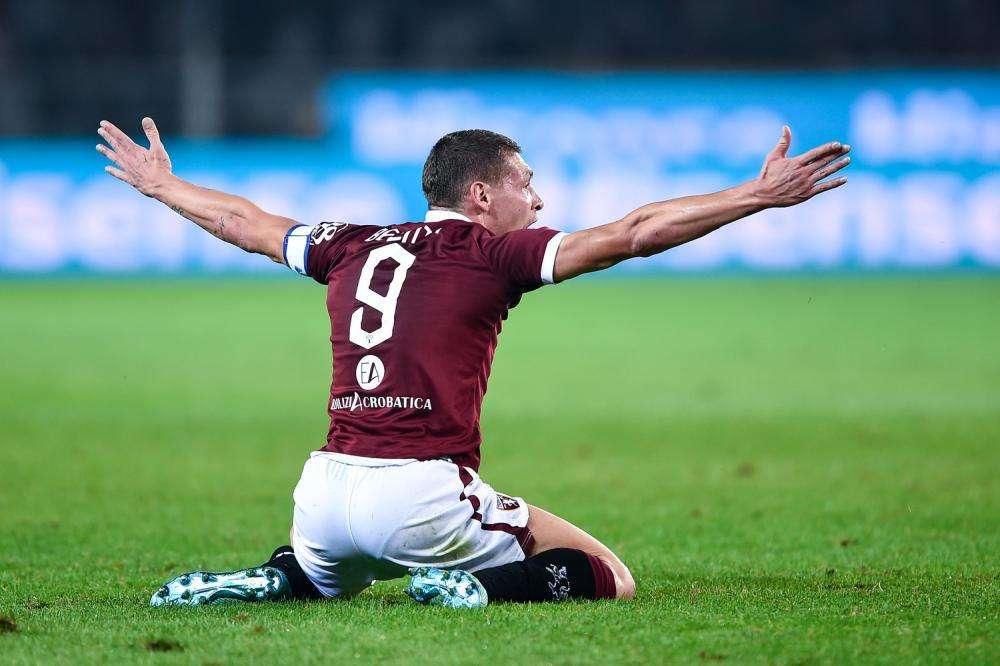 Con il Parma ipotesi 3-4-2-1: ballottaggio sulla trequarti per supportare Belotti 