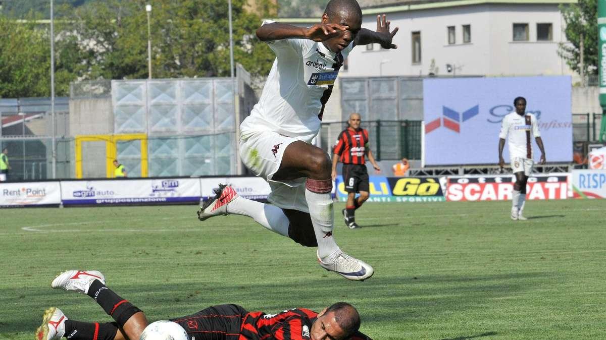 Il Milan sonda Ogbonna, Cairo dice no 