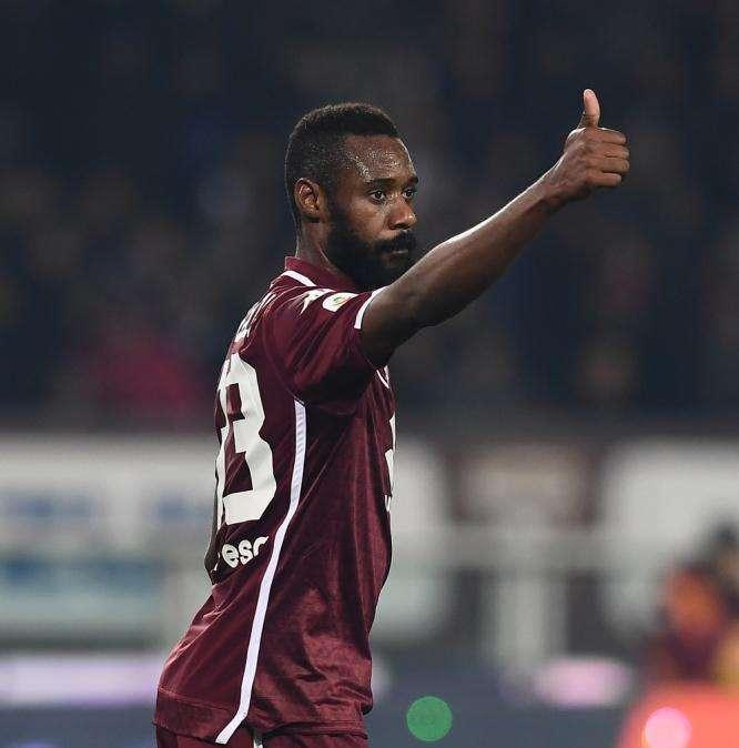 Torino, Nkoulou è sfebbrato 