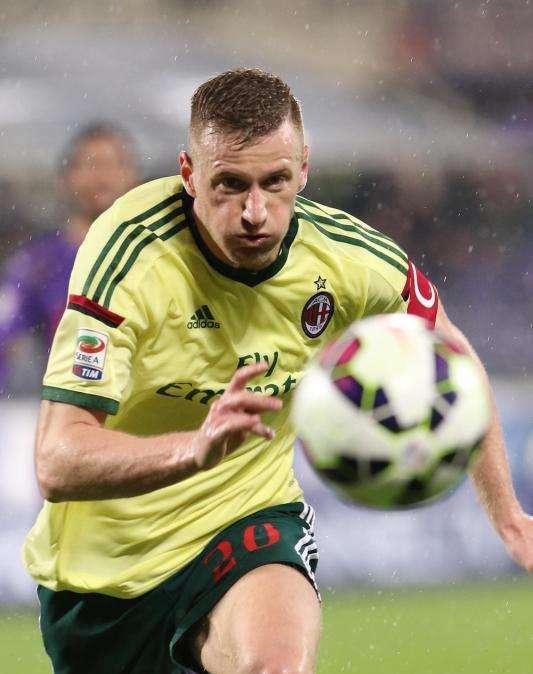 Milan, Abate suona la carica prima del derby: "Siamo pronti, abbiamo la giusta tensione. Un onore la fascia di capitano"