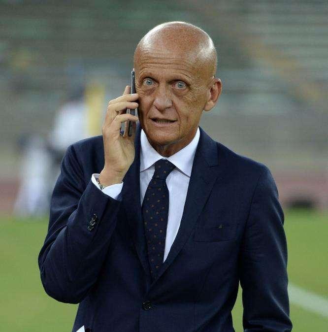 Collina boccia il Var a chiamata: "Un allenatore non ha la visuale di un arbitro" 